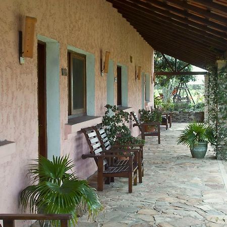 Estancia Turistica Finca Piedra Mal Abrigo Eksteriør bilde