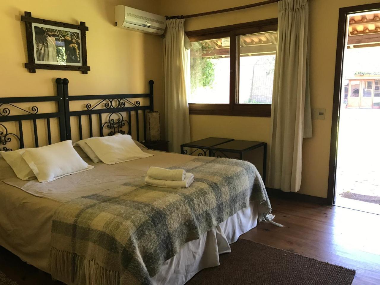 Estancia Turistica Finca Piedra Mal Abrigo Eksteriør bilde