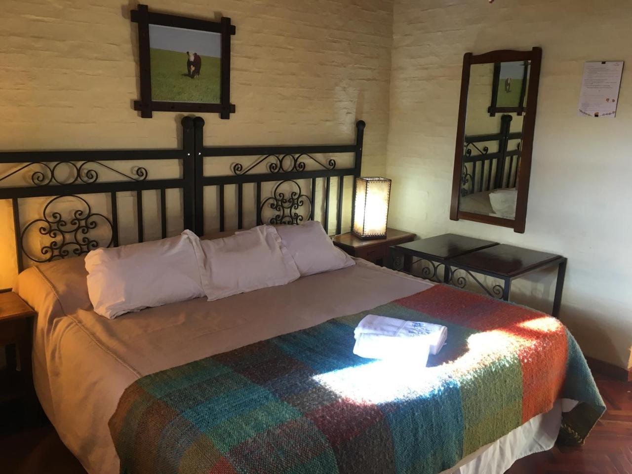 Estancia Turistica Finca Piedra Mal Abrigo Eksteriør bilde